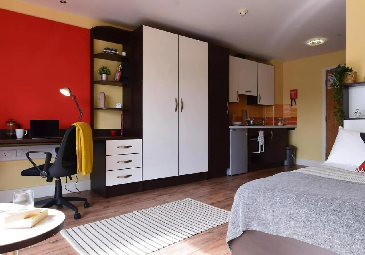 Studios And Ensuite Bedrooms With Shared Kitchen At Fountainbridge In Edinburgh Apartment